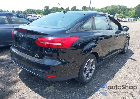 2017 Ford Focus Se z USA, uszkodzony, nr VIN 1FADP3FE7HL335113